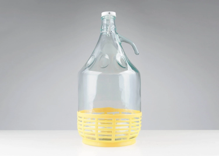 Tradycyjna produkcja alkoholi, Gąsior, Domowe trunki, Szczelność i bezpieczeństwo, Szkło i naturalność, Alkohol