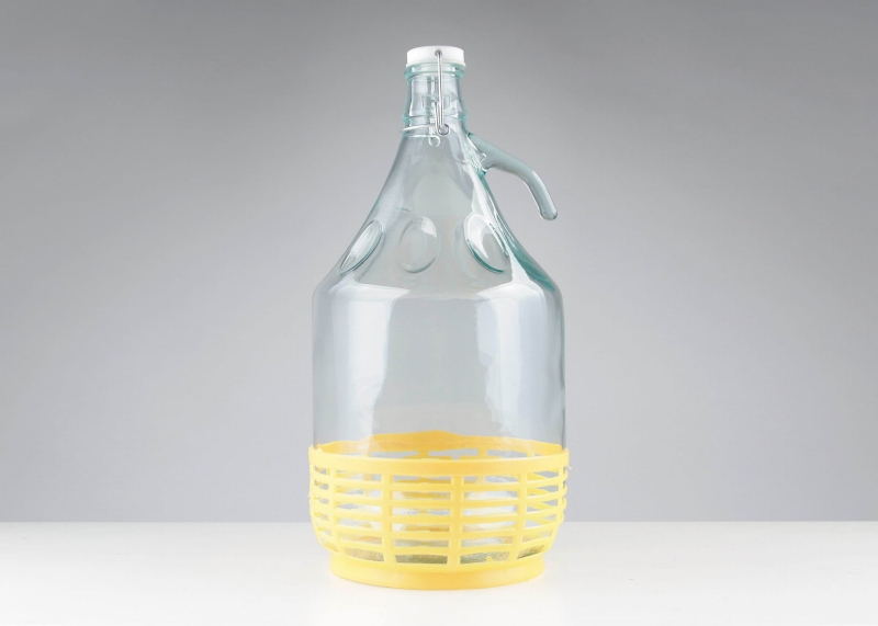 Tradycyjna produkcja alkoholi, Gąsior, Domowe trunki, Szczelność i bezpieczeństwo, Szkło i naturalność, Alkohol