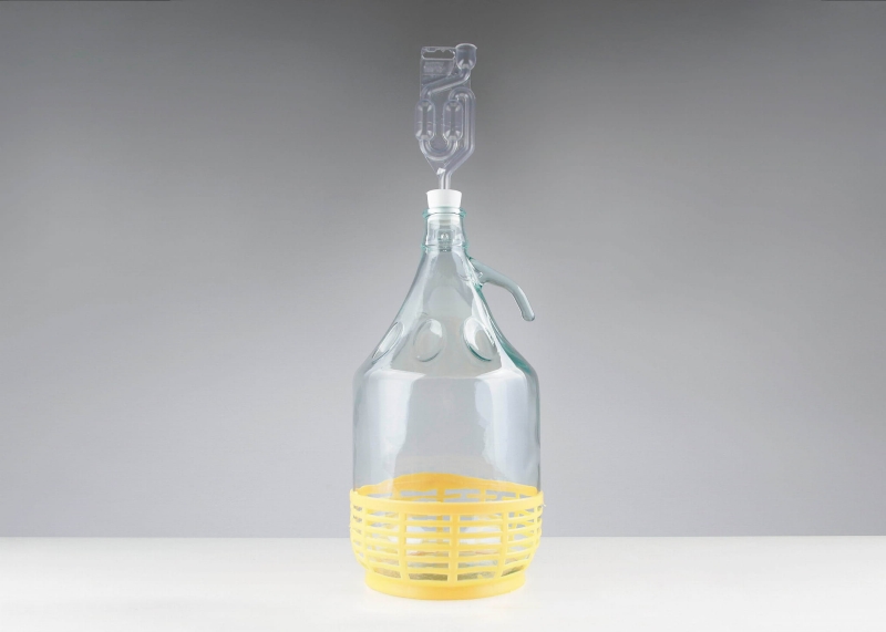 Tradycyjna produkcja alkoholi, Gąsior, Domowe trunki, Szczelność i bezpieczeństwo, Szkło i naturalność, Alkohol