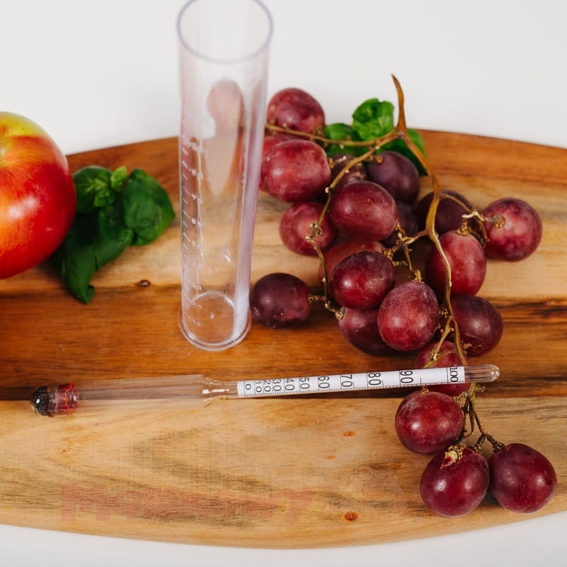 Pomiar zawartości alkoholu, Domowa produkcja alkoholu, Precyzyjność , Tradycyjne wytwarzanie alkoholu, Zawartość alkoholu w napojach, Pasja do alkoholi domowej roboty, Destylacja i warzenie