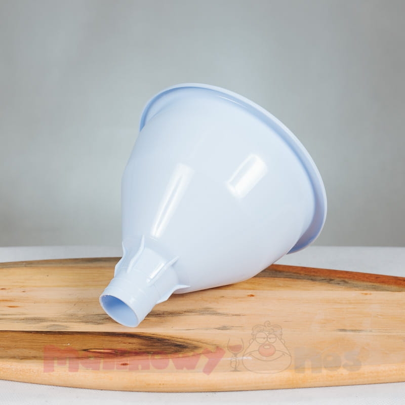 Precyzyjne nalewanie, Akcesoria do winiarstwa/piwowarstwa, Tradycja domowego wytwarzania